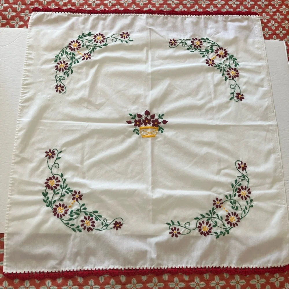 Vintage Embroidered Floral Towels Lot